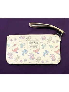 Loungefly Harry Potter watercolor House Crests & Icons clutch wristlet wallet